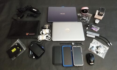 What digital nomads travel with